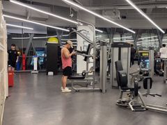 -乐刻运动健身(君临广场升级店)