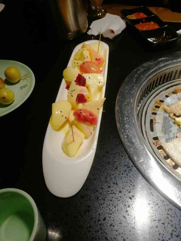 徒河烤肉(振华店)-"我的名字叫银河之末,忘了多少岁了.住在银.