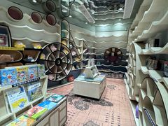 -钟书阁(群光广场店)