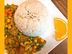 -新华里咖啡书吧(新华书店小寨店)