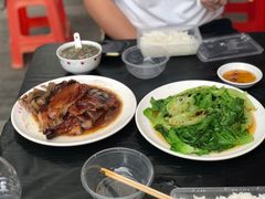 -黄连大头华烧鹅店(大良店)