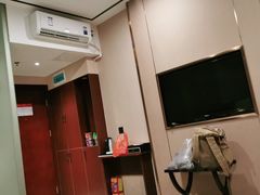 -好居商务酒店(江高亿达广场店)