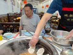 -地锅公社·现炒地锅鸡·地锅鱼·夜宵(罗锦路店)