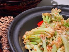 虾酱焗花菜-恭喜上堓砂锅焗·海鲜大排档(闵行龙湖店)