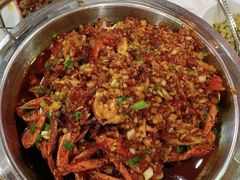 -凤凰路何眼镜香辣蟹(花果园店)