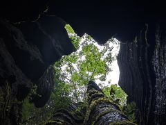 -梭布垭石林景区