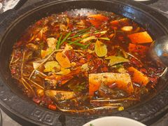 -大鱼山房鱼头火锅(老字号品质店)
