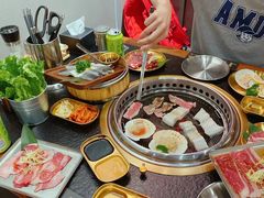 -何发发和牛烧肉·鳗鱼榴莲放题自助(乐峰广场店)