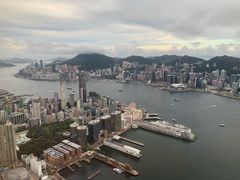 -OZONE 顶楼酒吧(香港丽思卡尔顿酒店)