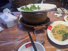 -皮蛋弟砂锅店(总店)