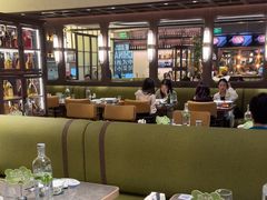 -渔语鱼新川菜Bistro(万象天地店)