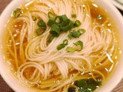 鸡汤小面-狮子楼(成都晨光大厦店)