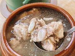 -怡得饭庄·30年老店·宋大妈昆明菜