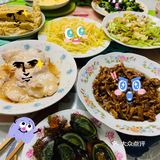 豪华晚餐！[调皮]