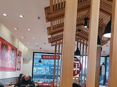 -南城香·饭香串香馄饨香(青年路店)
