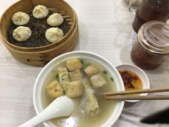 -珊珊小笼馆(仙霞路店)