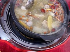 -花苑美食横琴生蚝火锅(拱北粤华路店)