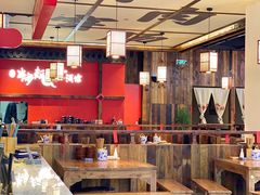 -先启半步颠小酒馆(白麓里店)