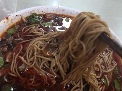 -崇州余荞面(落虹桥店)