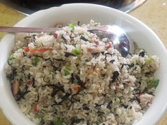 -东巴谷野生菌火锅餐厅