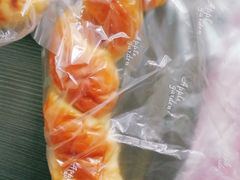 -苹果花园(南泉路店)
