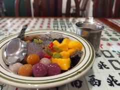 超级桃胶芋圆-堂屋糖水店(愚园店)
