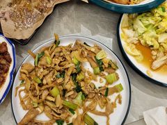 -何适山庄 ·可团建(水长城P2停车场店)