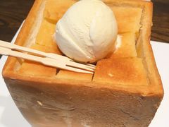 -童年小筑餐厅(申花路店)