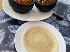 黑红三剁双拼-蝴蝶泉宾馆-中餐厅