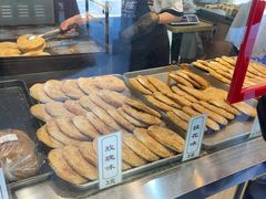 -百联临沂购物中心(临沂路店)