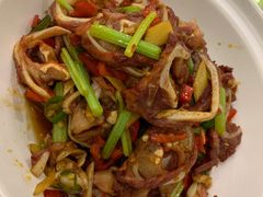 钵仔月牙骨-大鸭梨烤鸭店(金顶街店)