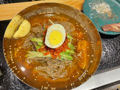-臻牛烤肉