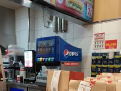 -塔斯汀中国汉堡(白云京溪地铁站店)