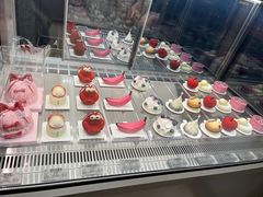 -好利来(上海虹桥新天地Lab主题店)