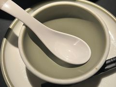 -麻六记(凤凰汇店)