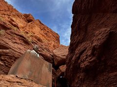 -天山神秘大峡谷