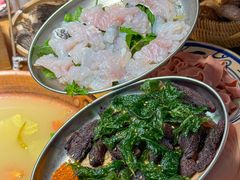 -洱火云南酸菜牛肉火锅(石景山当代商城店)