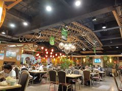 大堂-龙泉人椰子鸡.糟粕醋.海南菜(三亚旗舰店)