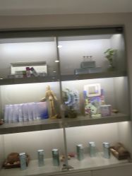 -咪咪专业脱毛连锁机构