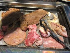 -阪尚皇·原切牛排·烤肉火锅自助(北京路店)