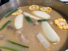 -肥仔文澳门猪骨煲(南京西路店)