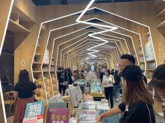 -覔书店(壹方城店)