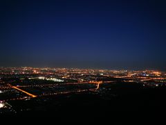 -鬼笑石后山停车场