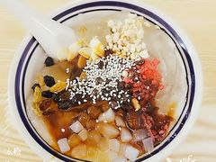 -正南齐北·老街糯米团(洪崖洞店)