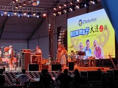 -东港音乐喷泉广场