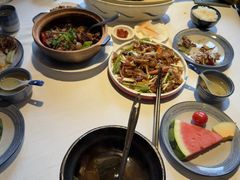 -八府香鸭·啫啫煲(华山路店)