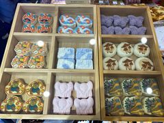 -昆明冠生园·蛋糕·面包(南强街店)