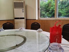 -原汁原味农家菜·经典粤菜(江燕南路店)