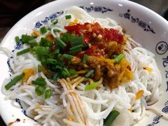 拌粉-龙老五汤店(站前西路店)