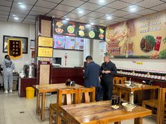 -任记七中刀削面(总店)